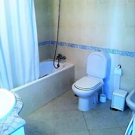 Moradia Dos Lombos *